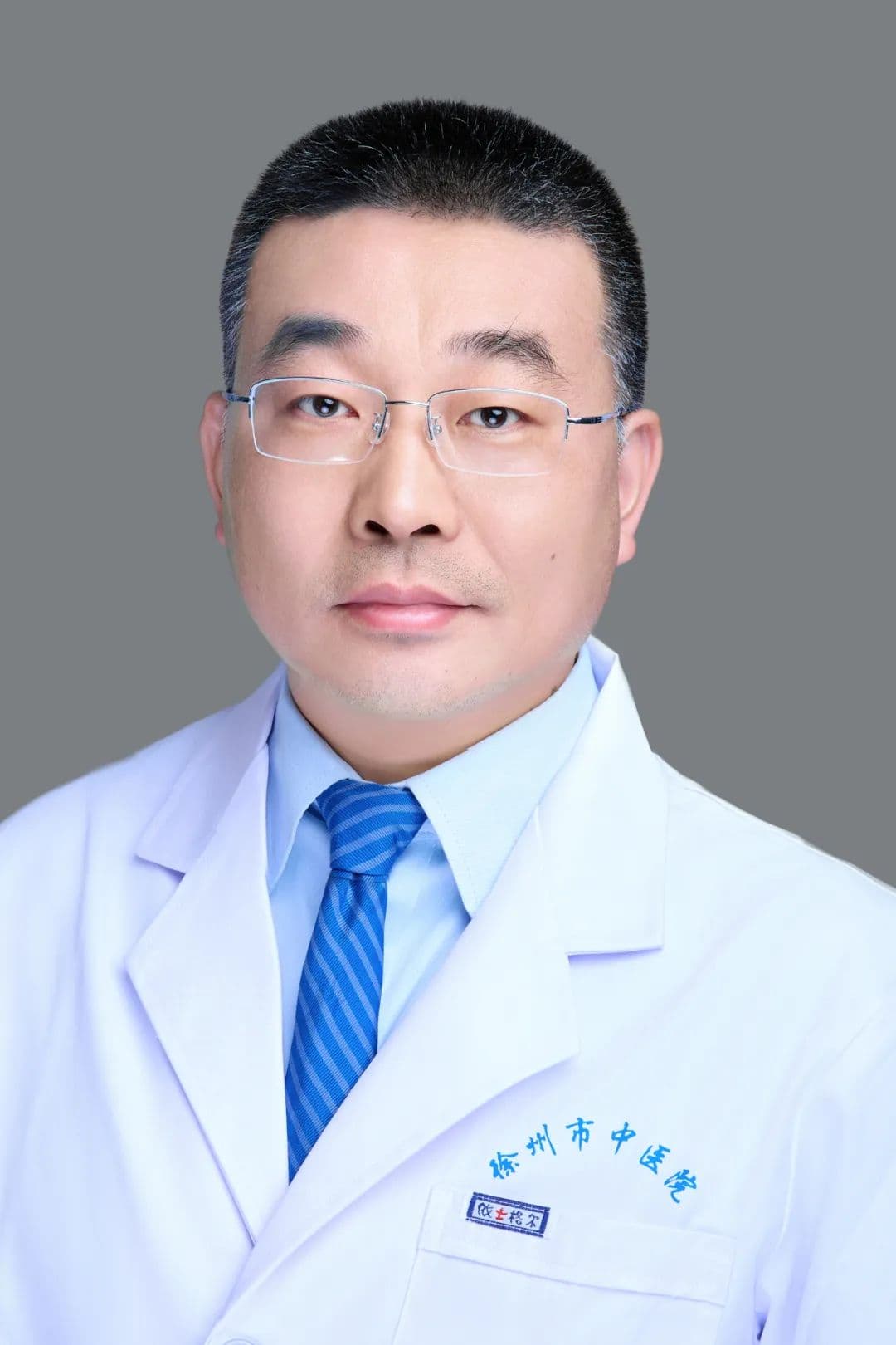 徐州市中医院推拿科专家：掌根奇穴小天心 明目安惊清热行