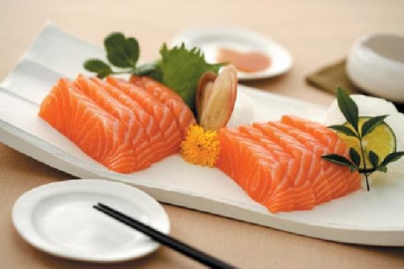 加拿大八大特色美食：从西岸三文鱼到东岸龙虾，每一道都令人垂涎
