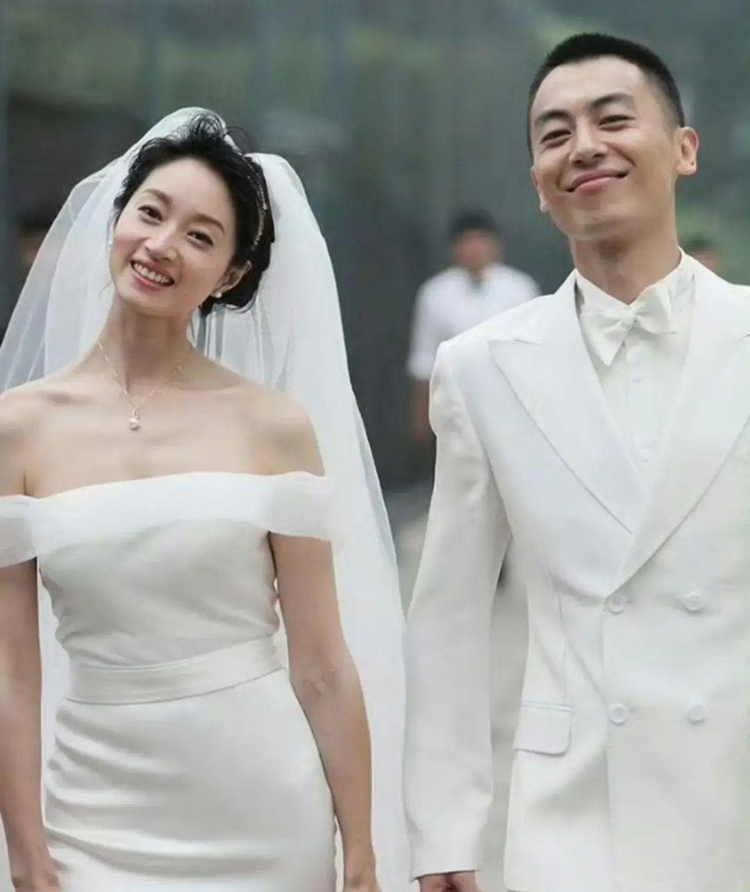 朱亚文沈佳妮离婚？爆料者扬言愿负法律责任，朱亚文工作人员回应