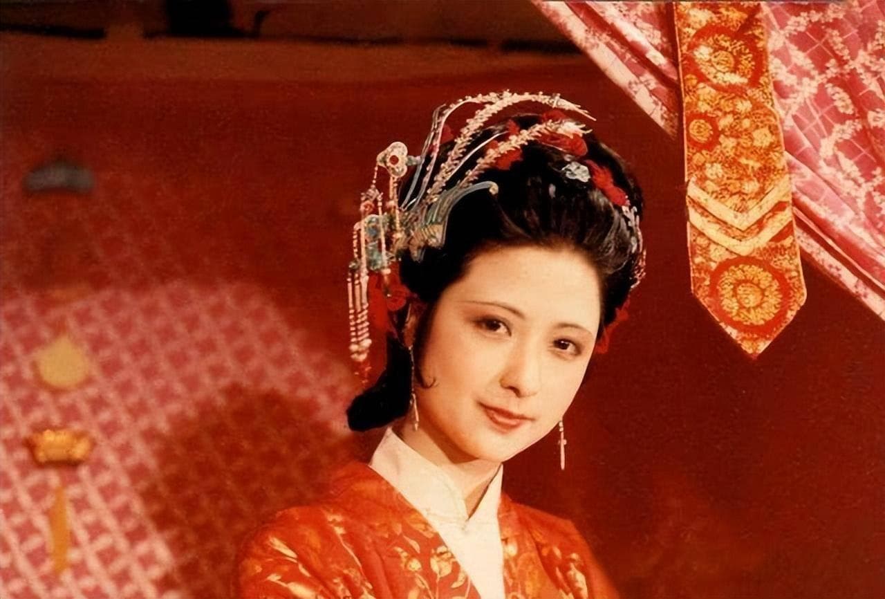 《红楼梦》尤二姐：温柔与虚荣酿成的悲剧