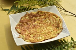 油饼制作全攻略：从原材料到成品的完美呈现