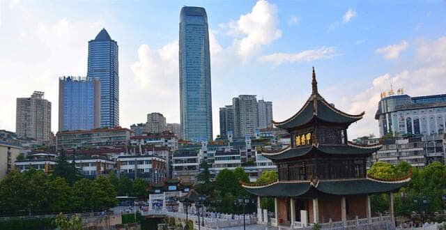 多彩贵州：黔中第一楼——甲秀楼