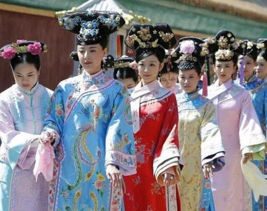 清朝后宫的规矩：生子与养育的分离