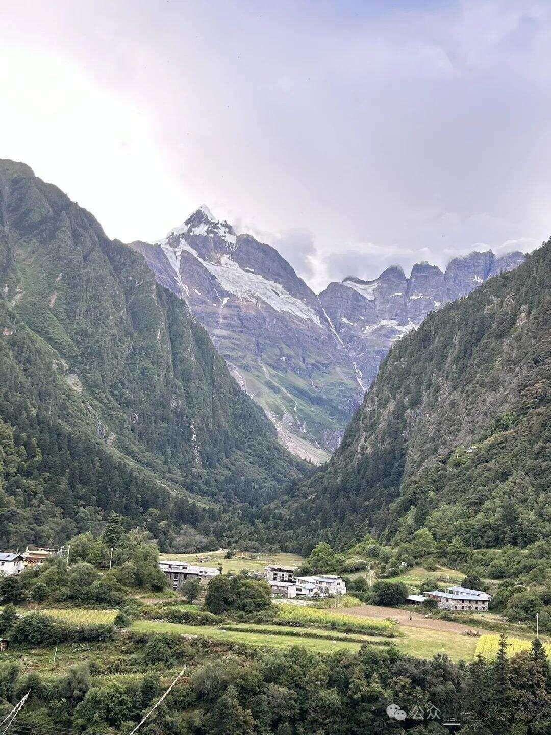 云南梅里雪山雨崩徒步自由行最全攻略