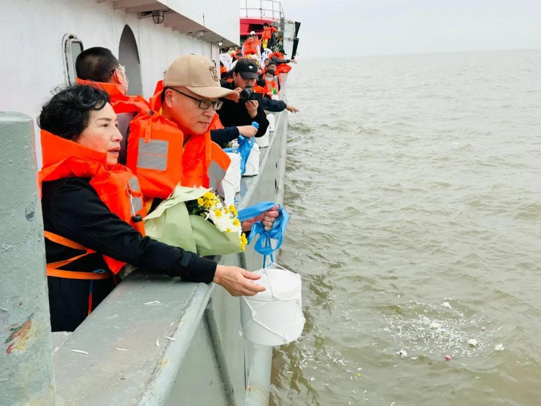 浙江：节地生态葬 让爱回归自然