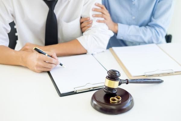 企业纠纷案例解析：企业经营中的法律风险及纠纷处理策略