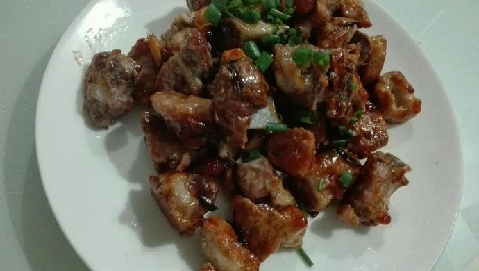 酸甜排骨(家常做法，外酥里嫩）