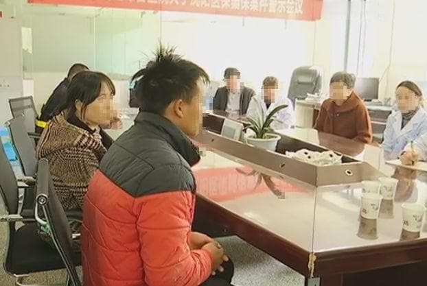 郑州洗浴中心女浴区多人晕倒事件，深度剖析、反思与通报