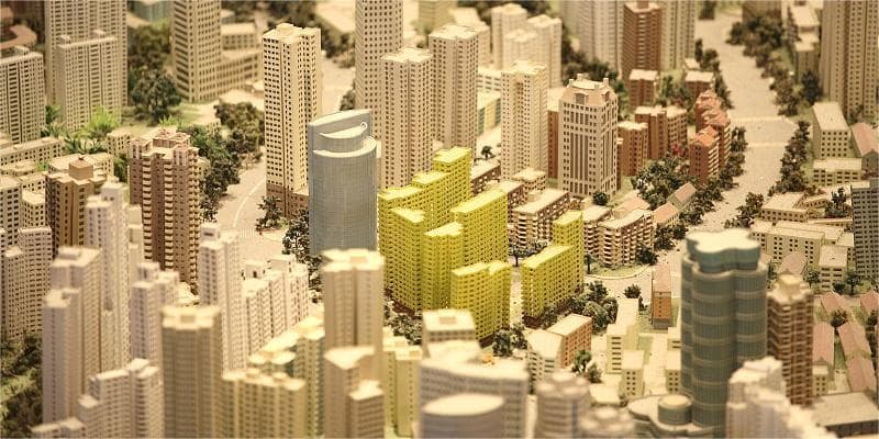 大盘缩量反弹 房地产板块领涨 技术性反弹中规避“问题股”