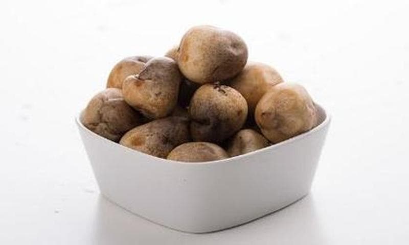 草菇的营养价值(草菇营养宝库：富含膳食纤维，健康轻盈，呵护肠道)