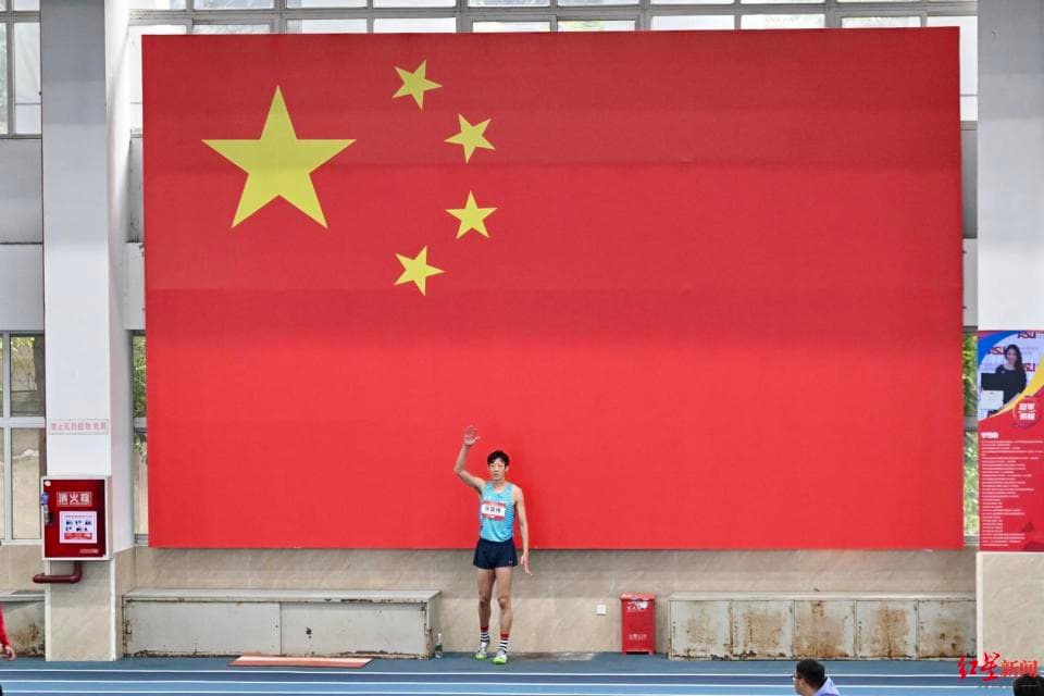 时隔五年复出，张国伟首战夺冠：“就是不想输”