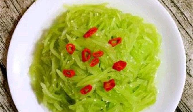 凉拌莴笋丝