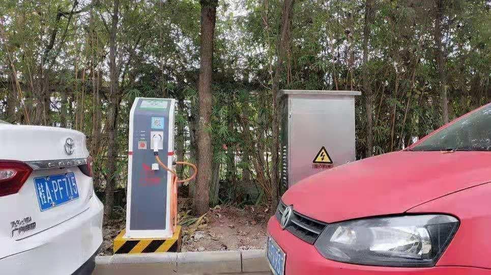 新能源汽车充电成本详解：一次充满电需要多少钱？