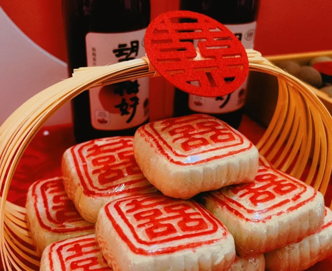 悄悄领证、不发朋友圈，这一代年轻人的"结婚耻感"