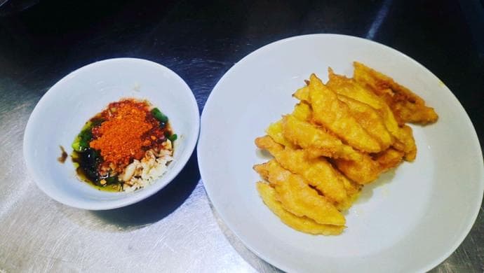 云南元江特色菜：蛋酥洋芋的制作方法