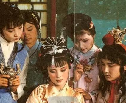 《红楼梦》的文学价值及其体现