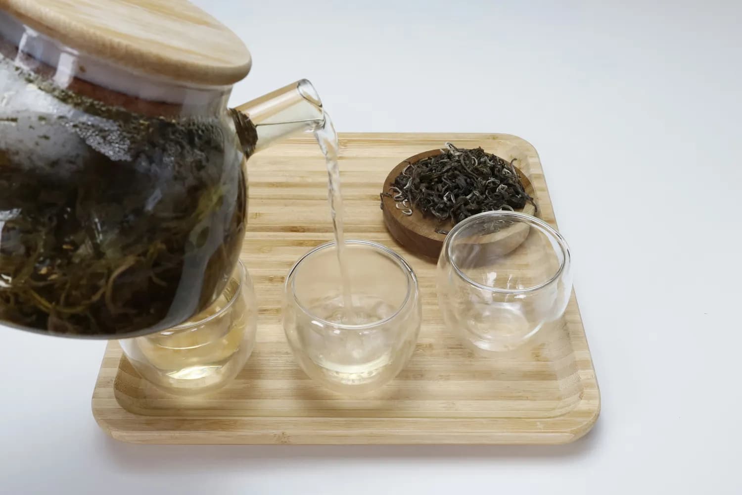 隔夜茶真的有毒吗？科学实验告诉你真相