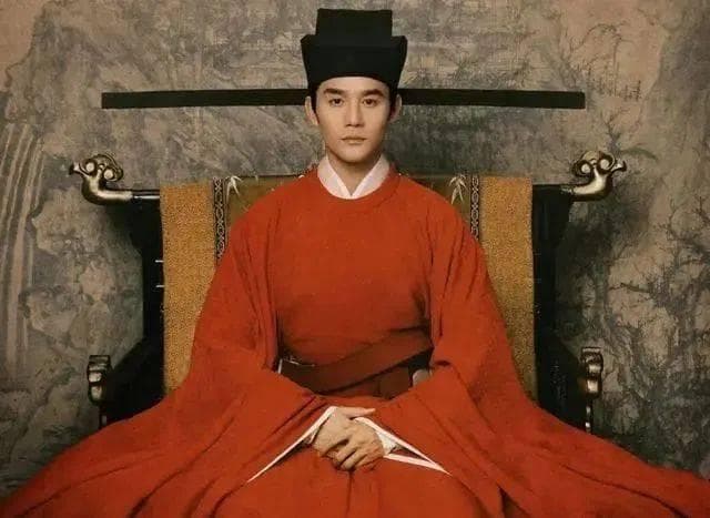 唐朝289年、明朝276年、清朝268年，为何古代王朝难破300年大关？