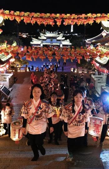 两岸青年徒步5天4夜 共赴湄洲妈祖祖庙谒祖进香