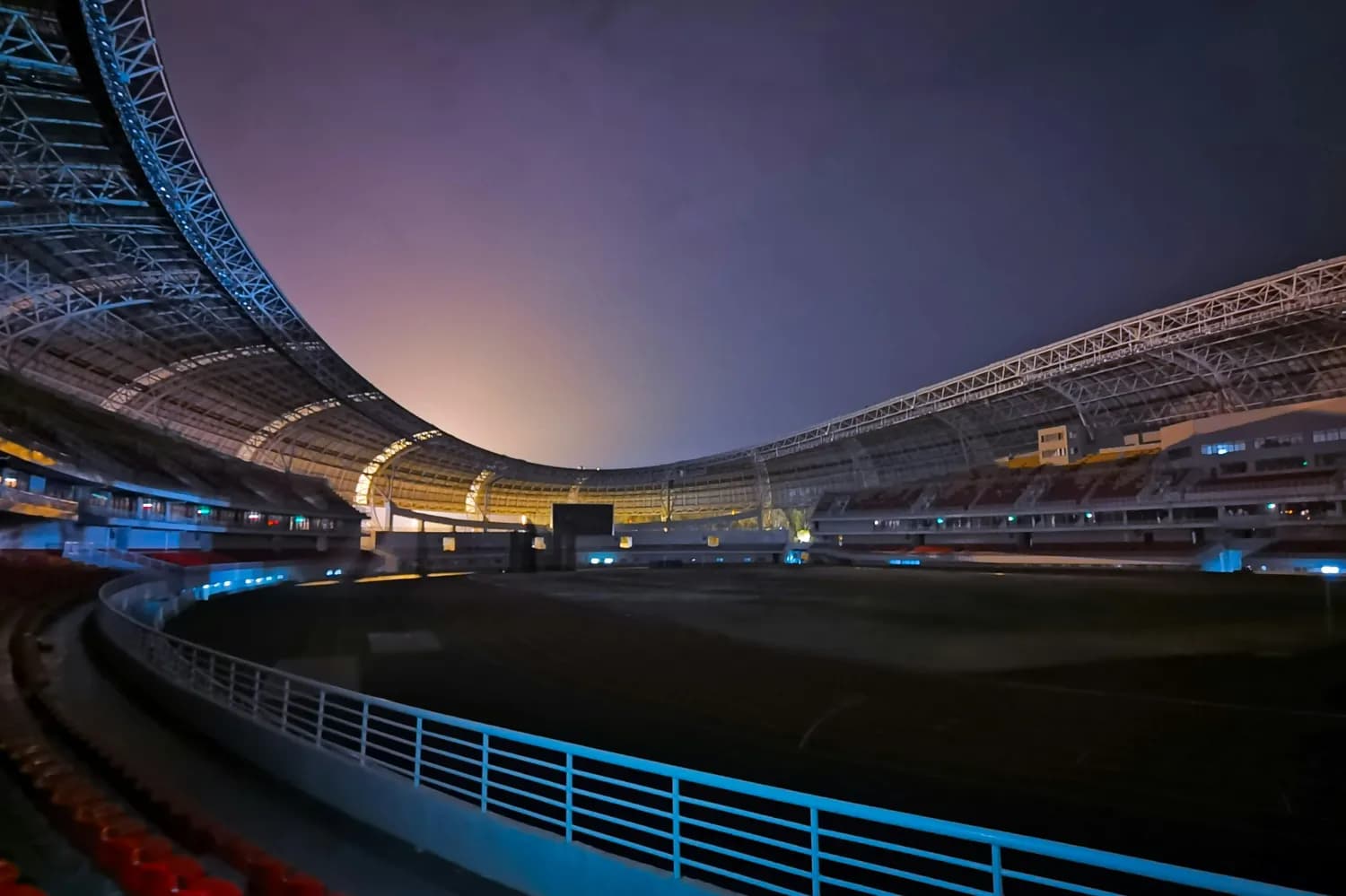 奥体中心赛事预告：地铁延时运营至24时