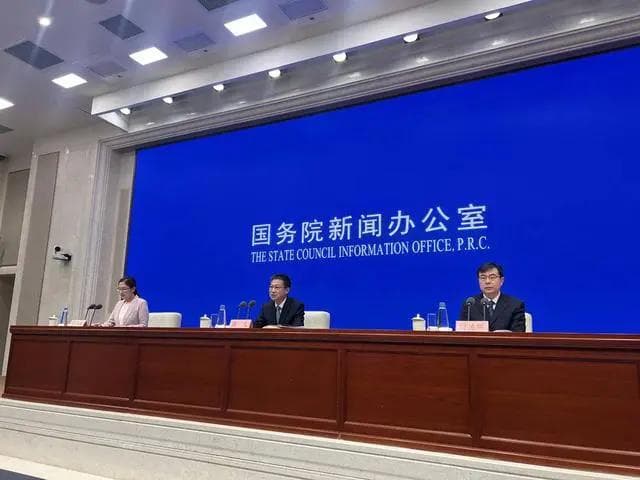 国家统计局发布2024年人口数据：60岁以上人口首破3亿