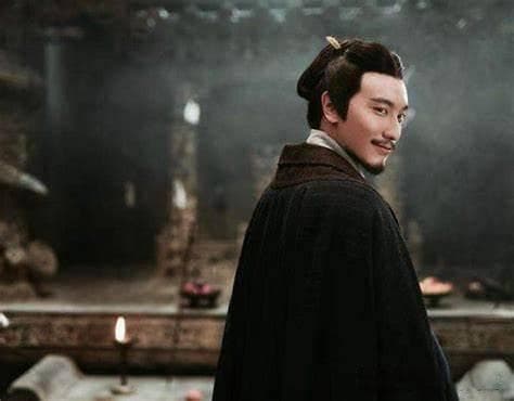 三国乱世里，他才是最被低估的谋士，其人不死，卧龙不出