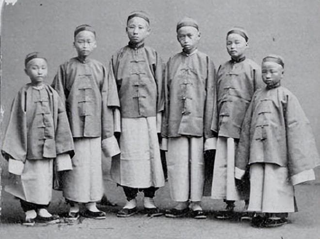 1872年第一代公派留学生“留美幼童”