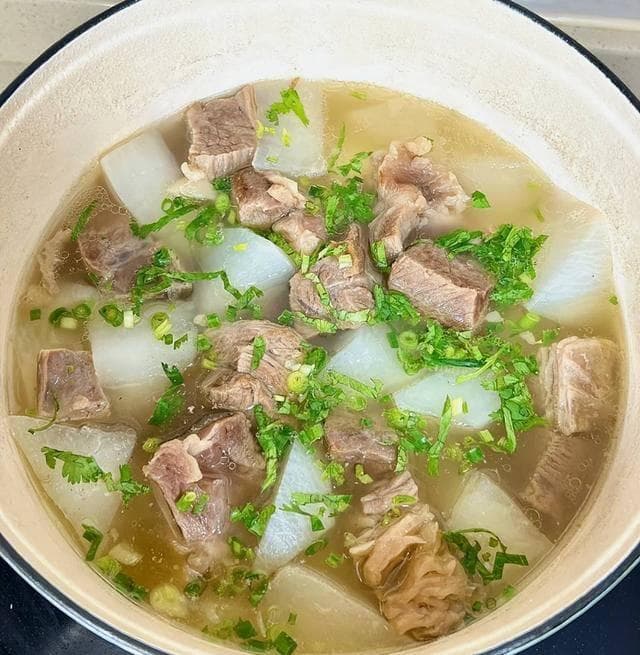 清炖牛肉的做法怎样又烂又软，软嫩多汁入口即化！