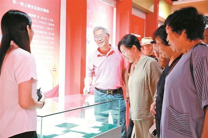 《送你一束沙枣花》：兵团人的青春之歌