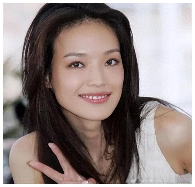 8位"大嘴"女星，有人被夸风情万种而有人却被嘲"大嘴猴"难看