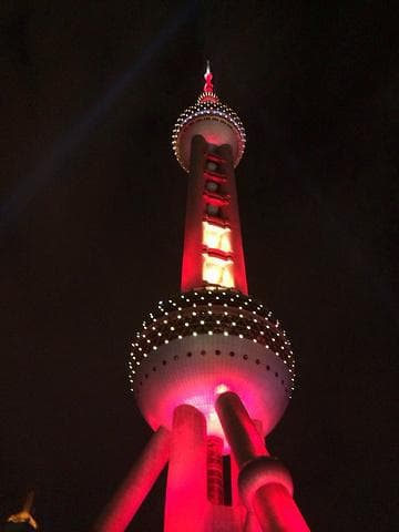 上海必打卡的10大景点！深度游路线规划，解锁魔都的摩登与烟火气