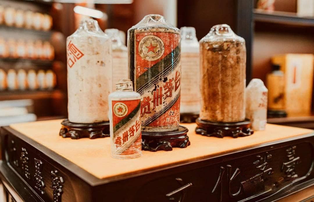 从百万老酒到防伪技巧：一文读懂白酒收藏投资