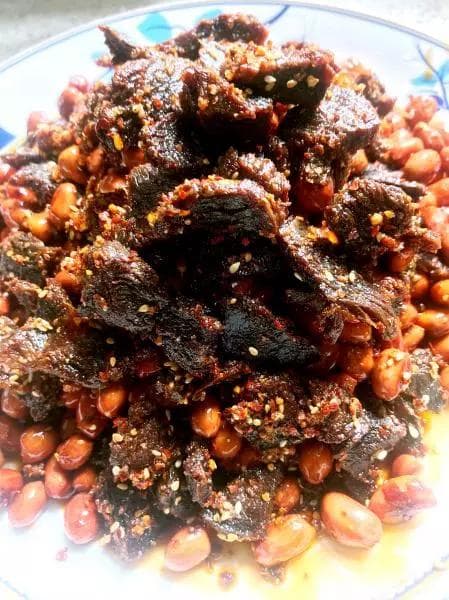 麻辣牛肉制作教程：从选材到成品的详细步骤
