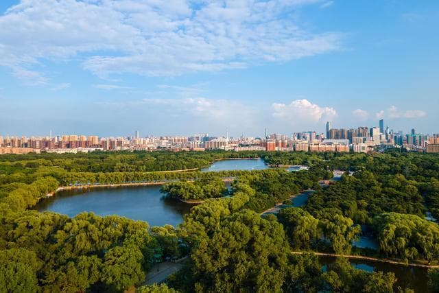 沈阳北陵公园：世界文化遗产清昭陵的所在地