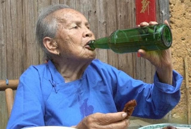 酒精、柚子、高钾食物……高血压患者用药期间的饮食禁忌