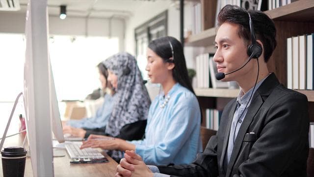 揭秘400开头电话：身份、作用、真假防范及举报方法全解析