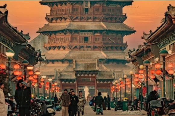 汉服旅拍风靡古镇，穿汉服打卡古建成假日出游新趋势
