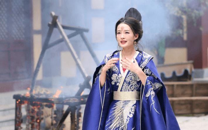 李沁：从昆曲传承人到流量花旦的逆袭之路