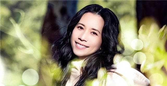 莫文蔚10大经典歌曲，《盛夏的果实》《忽然之间》都好听到爆