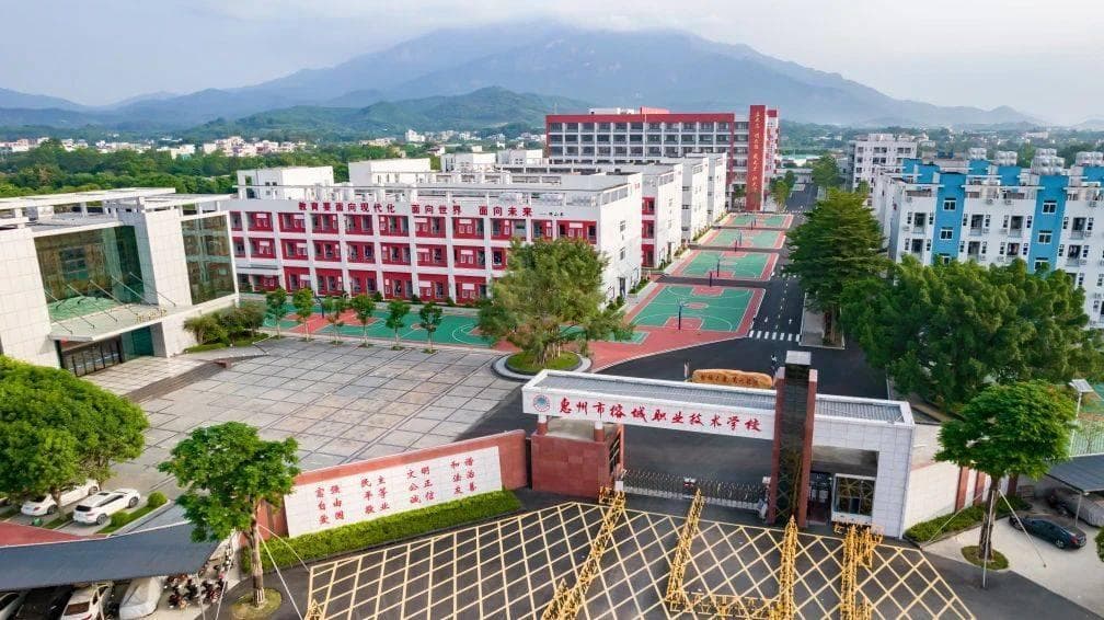学校职高技校 | 如何提升学生的就业竞争力？