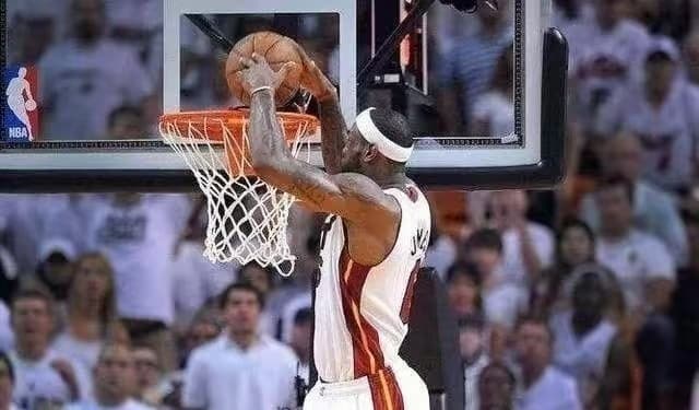 美媒列出NBA垂直弹跳最高的10位球员：詹皇1.11米仅第十，拉文第四