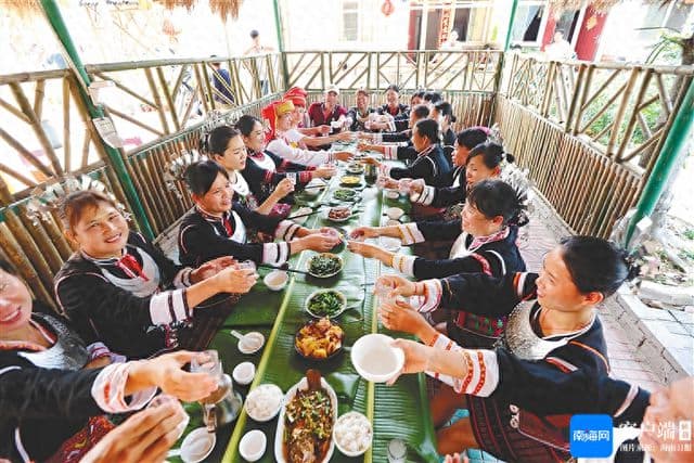 海南黎族苗族“三月三”特色乡宴：舌尖上的欢歌