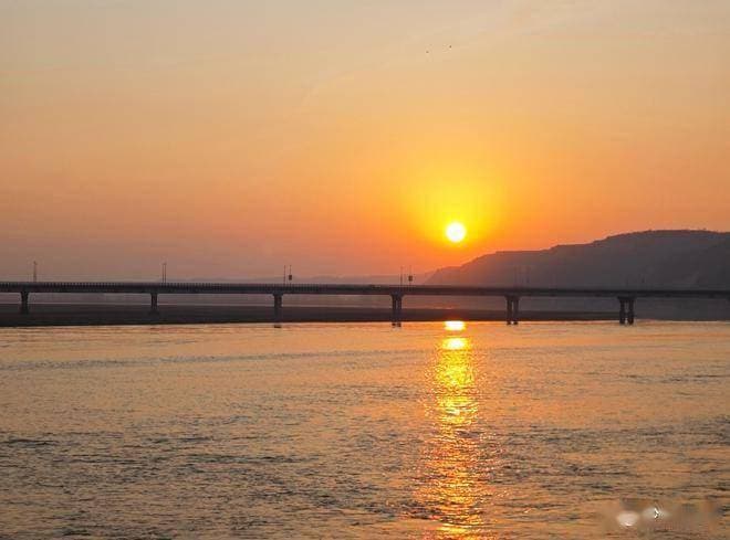 河南第一经济强县，城区高楼拔地而起，民间有“小香港”之称！