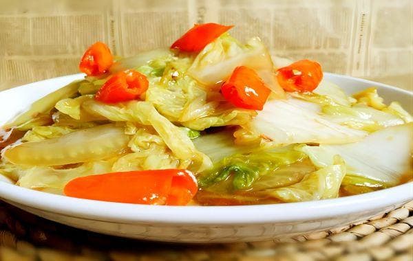 酸辣白菜的制作方法与营养价值
