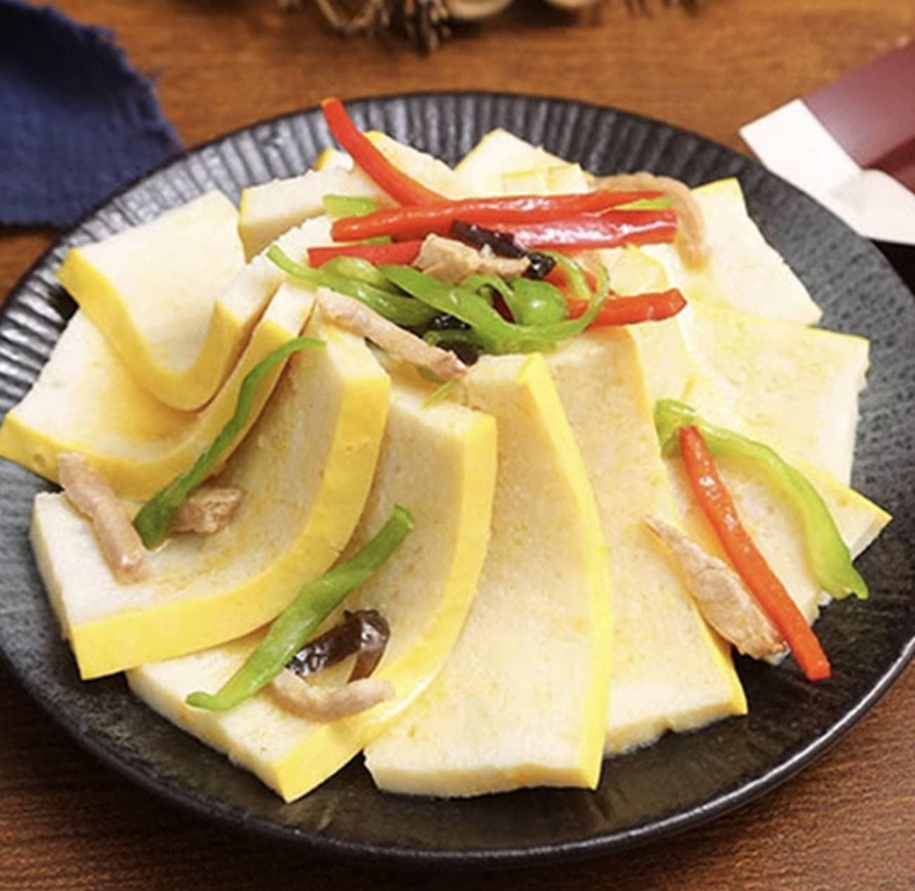 湖北荆州鱼糕的鲜嫩弹牙，宴席必备无刺鱼鲜