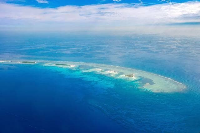 三沙探秘：冬日里的绝美海岛之旅，永兴岛、西沙群岛与南沙群岛的浪漫邂逅