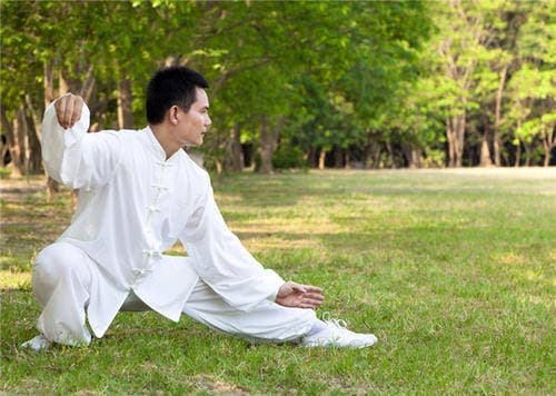 八段锦初入门：如何正确调整呼吸节奏？