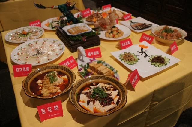 广元十大名菜：从女皇蒸凉面到剑门豆腐宴