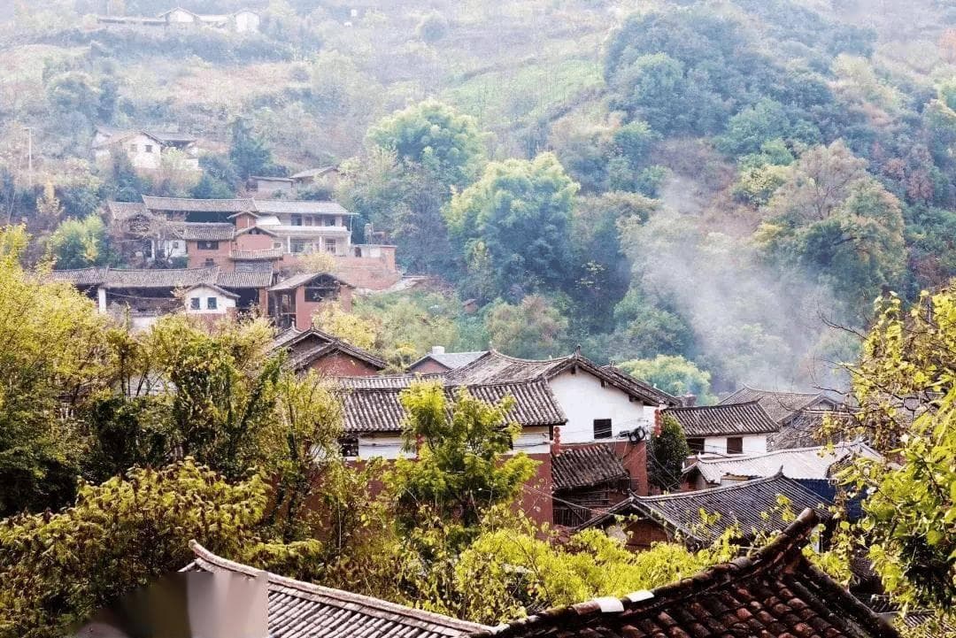玩转曲靖：油菜花海、瀑布群、古镇，五大景点攻略
