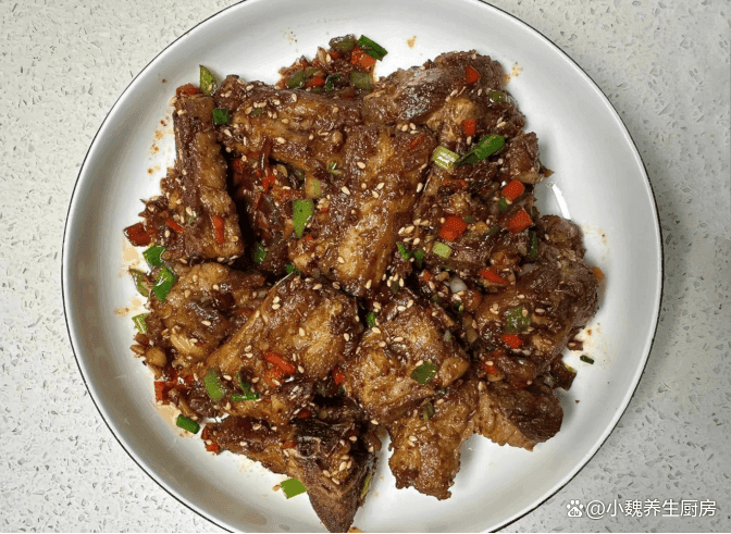春季必尝孜然排骨，简单制作香酥可口，家庭聚会新宠儿！